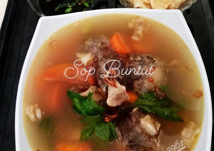 Langkah Mudah untuk Menyiapkan Sop Buntut, Bikin Ngiler