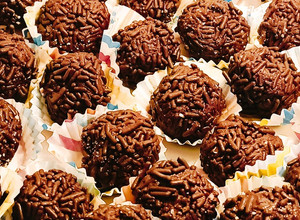 Una foto de Trufas de chocolate y licor😍