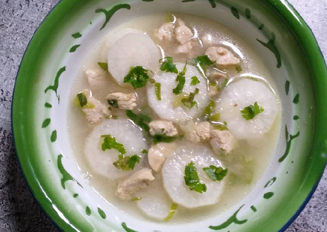 Soto Bandung Ayam dan Lobak