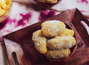 A picture of Mango ladoo.