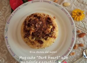 Foto di Mug cake "Dark Heart" alle mandorle e arachidi 🍵🍫