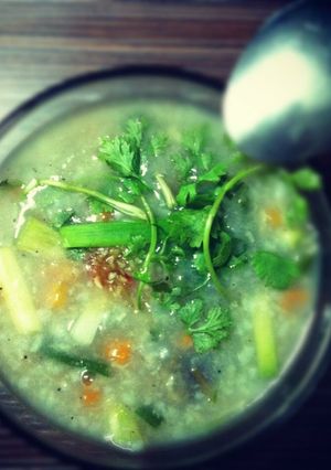 Hình của món Cháo hàu từ cơm nguội.