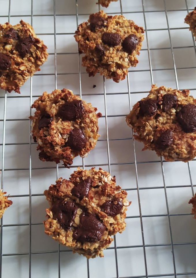 Una foto de Galletas de avena y plátano