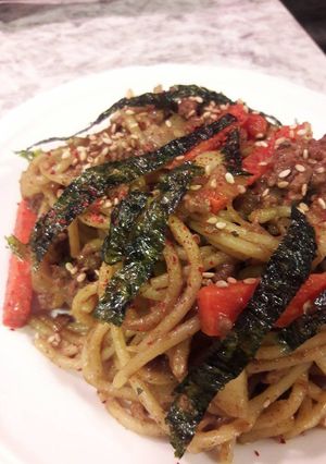 A picture of Japanese spaghetti beef curry.