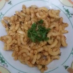 A picture of Macaroni without chicken.