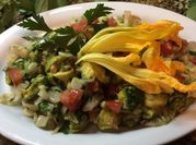 Una foto de cebollita ciboulette