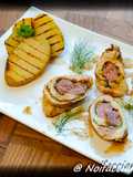 Rollè di pollo farcito con zucchine grigliate e salsiccia di coniglio