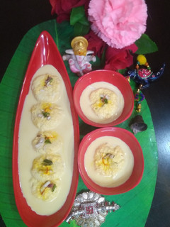 रसमलाई (Rasmalai recipe in Hindi) रेसिपी मुख्य फोटो