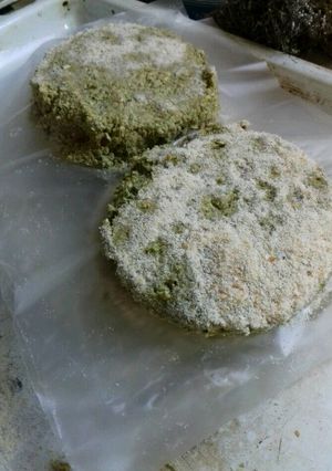Una foto de Hamburguesas de acelga y garbanzos (receta vegana)