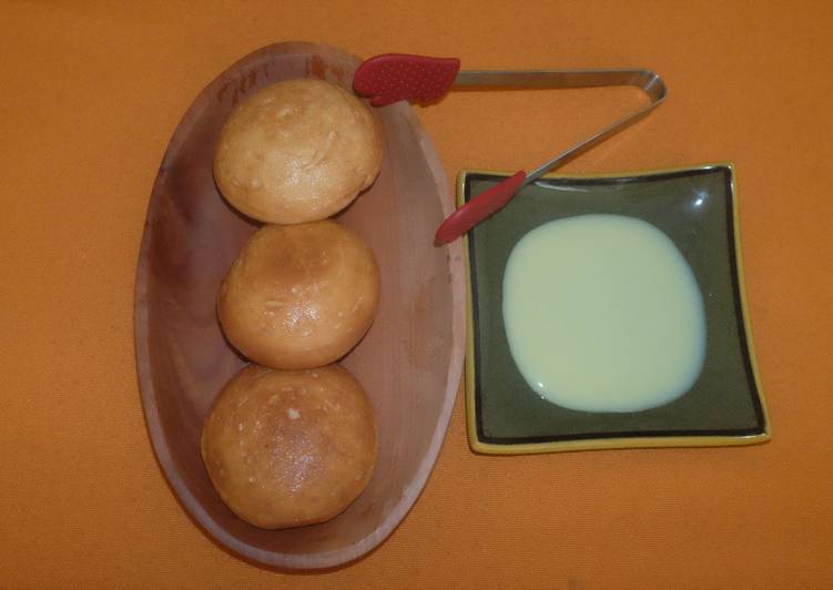 Bagaimana Menyajikan Steamed Bao s/d Mantou goreng w/ susu kental manis Mudah