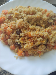 Una foto de Quinoa a la naranja