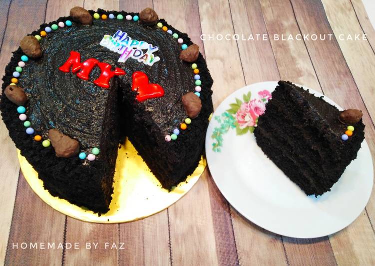 Langkah Mudah untuk Menyiapkan Chocolate Blackout Cake, Enak Banget
