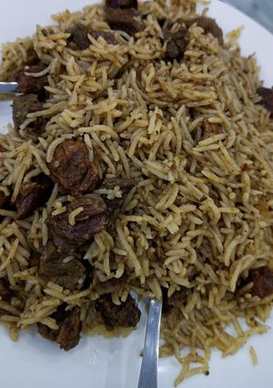A picture of Beef Yakhni Pulao.