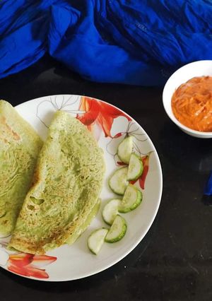 A picture of Cucumber dosa.