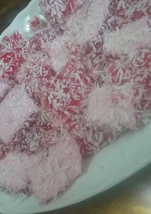 صورة لوصفة حلى الجلي المربعات