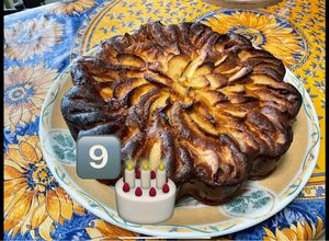 Une photo de Gâteau aux pommes, cannelle, vanille et mascarpone