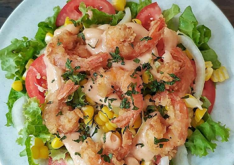 Cara Menyiapkan Prawn Salad Super Lezat