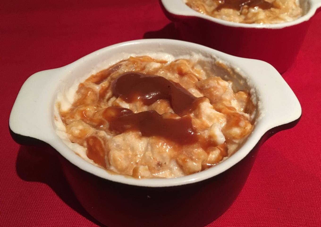 Arroz con leche al coulis de caramelo