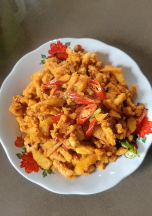 Foto resep 48. Sambal Goreng Merah Tahu, Tempe, dan Kentang