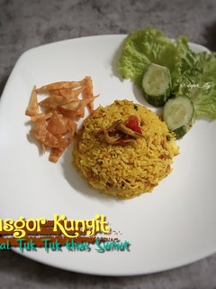 Foto resep Nasi Goreng Kunyit Sambal TukTuk khas Sumut