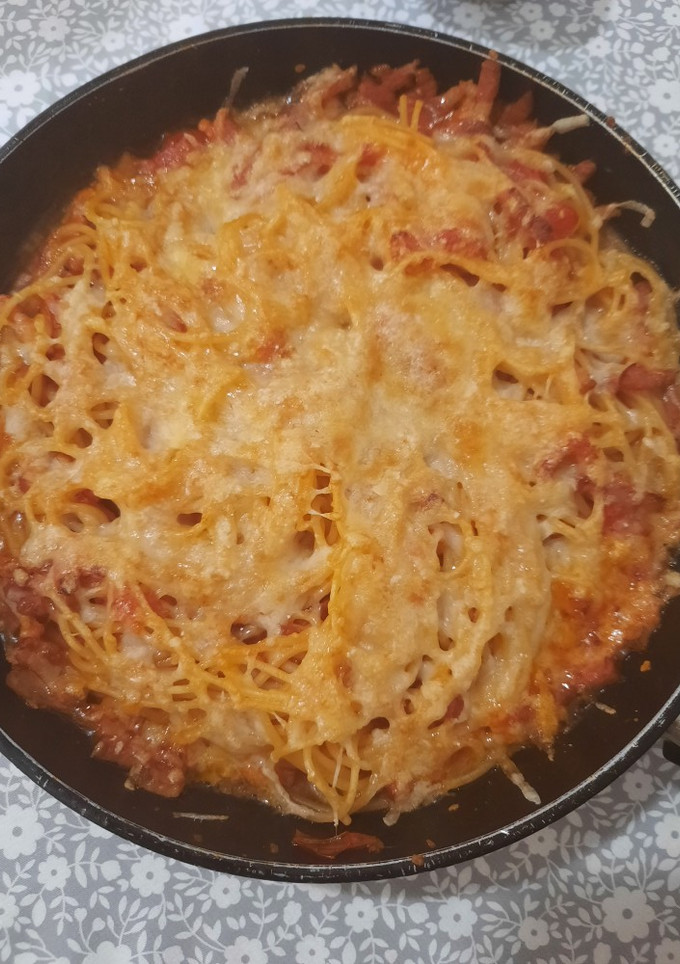 Una foto de Spaghetti con bacon