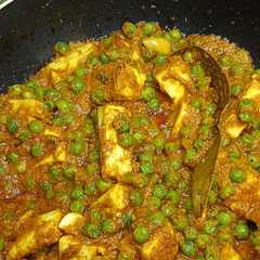 Green peas (matar paneer masala) restaurant style recipe 💚😋 রেসিপির প্রধান ছবি