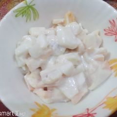 A picture of Creamy fruit chaat.