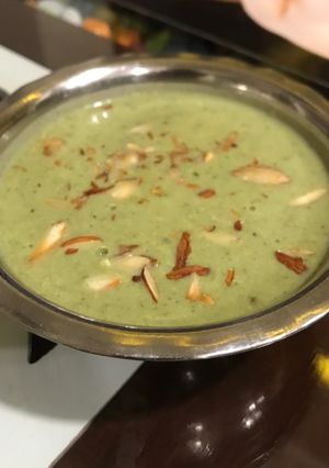 બ્રોકોલી આલમન્ડ સૂપ (Broccoli Almond Soup Recipe in Gujarati) રેસીપી મુખ્ય ફોટો