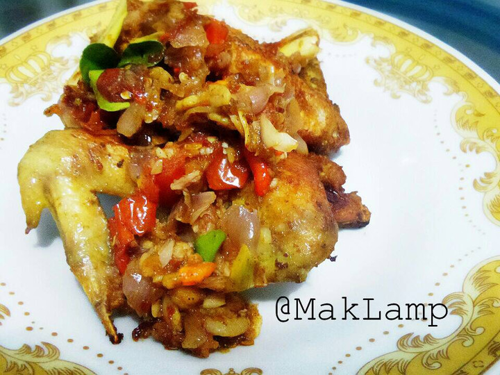 Cara Memasak Ayam goreng (bumbu kuning) sambal bawang Enak Dan Mudah