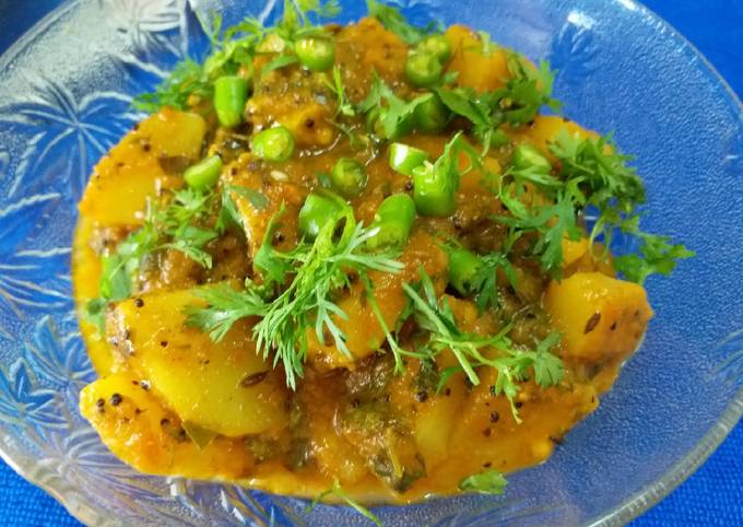Recipe of Homemade Potato and Tomato Curry