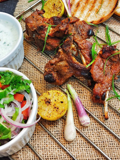 A picture of Grill chops.