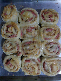 Foto resep Pizza Roll Empuk