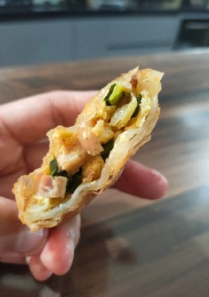 Foto resep Martabak telur sosis