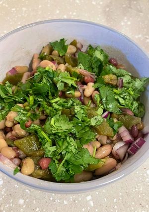 A picture of Three Bean Salad With Roasted Green Peppers 🫑.