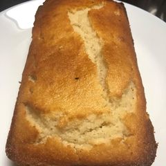 A picture of Coconut Cake.