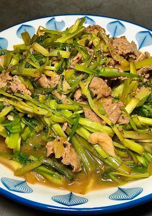 Hình của món Rau Cần Xào Bò.