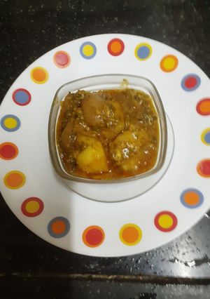 A picture of Kathiyawadi Kanda - Batata Nu Sambhariyu Shaak.