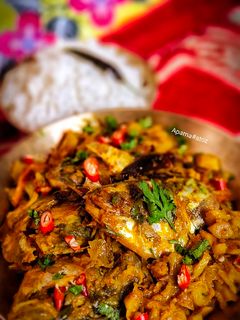 ইলিশ মাছের মাথা দিয়ে বাঁধাকপি(ilishmacher matha diya badhakopi recipe in Bengali) রেসিপির প্রধান ছবি