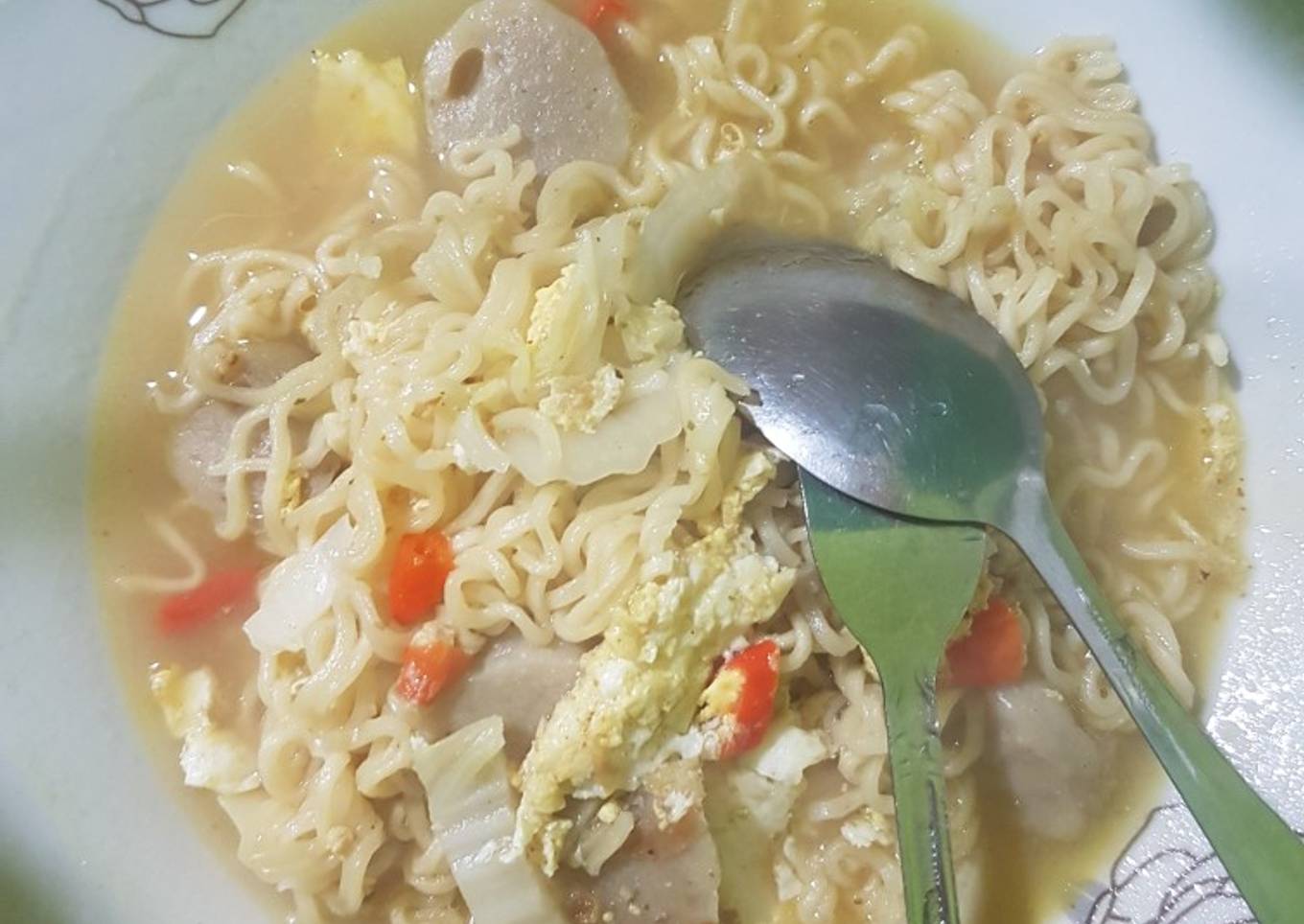 Mie sedap soto bakso