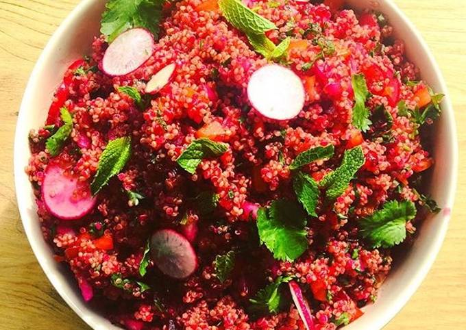 Beetroot quinoa salad