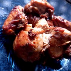 A picture of Pan fried chicken.