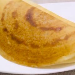 A picture of Rava dosa.