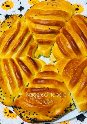கோகோநட் பன்(coconut bun) செய்முறை முக்கிய புகைப்படம்