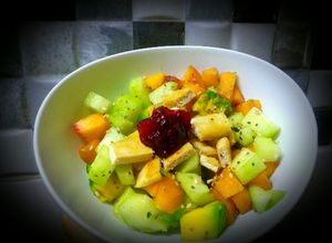 Una foto de Ensalada de tofu dulce de aperitivo