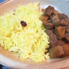 A picture of Saffron Rice with Biryani Beef.