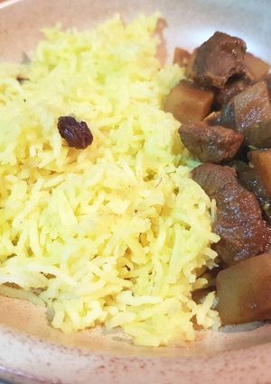 A picture of Saffron Rice with Biryani Beef.