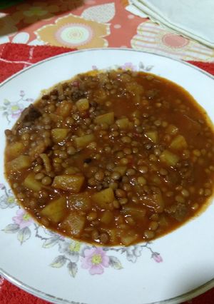 Una foto de Guiso de lenteja bien simple s/picante