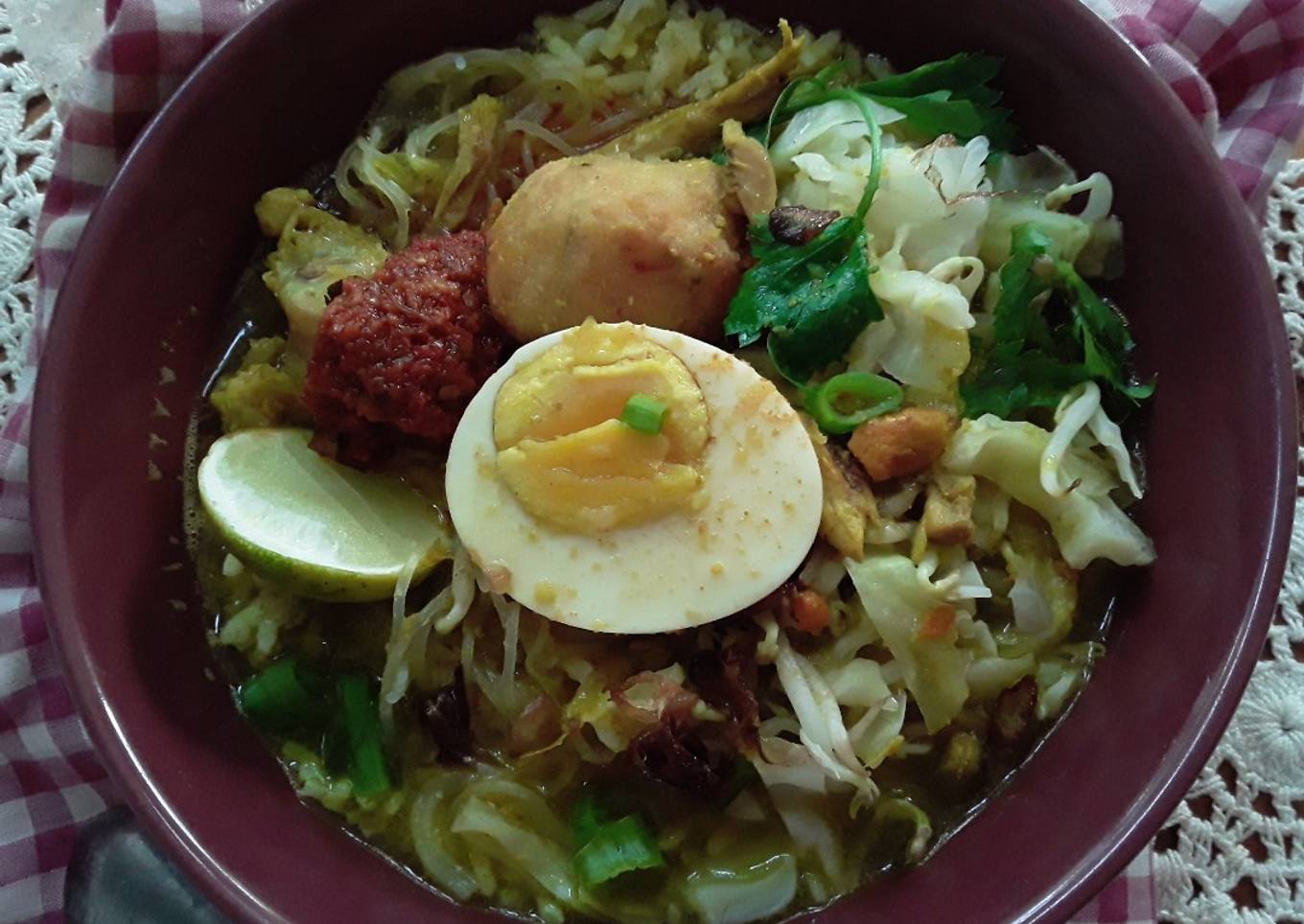 Soto (dengkul) Ayam