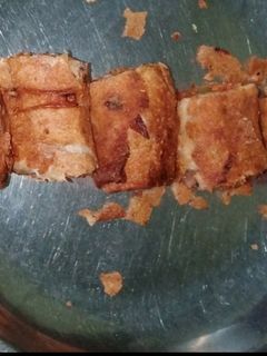 वेजिटेबल स्प्रिंग रोल(vegetable spring roll recipe in hindi) रेसिपी मुख्य फोटो