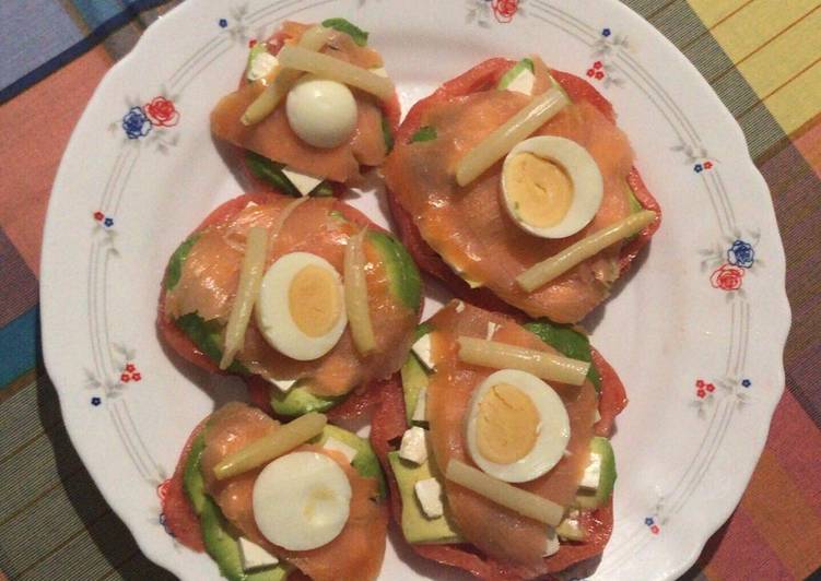 Tostadas de tomate rápidas